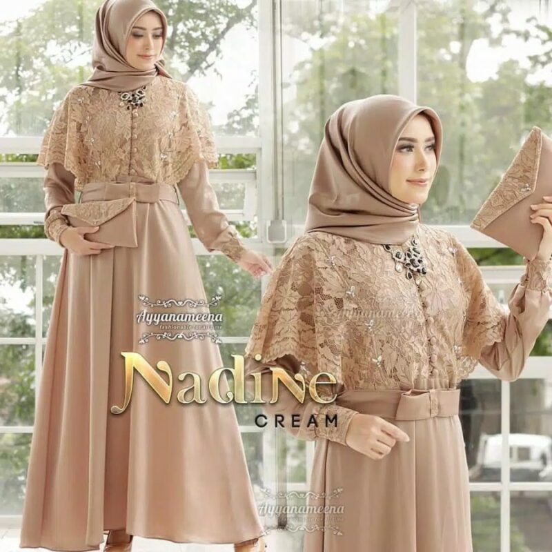 32 Model Gamis Brokat Kombinasi Satin Terbaru, Bikin Tampil Elegan