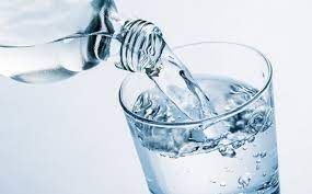Begini Cara Melakukan Diet Air Putih yang Benar dan Manfaat untuk Kesehatan