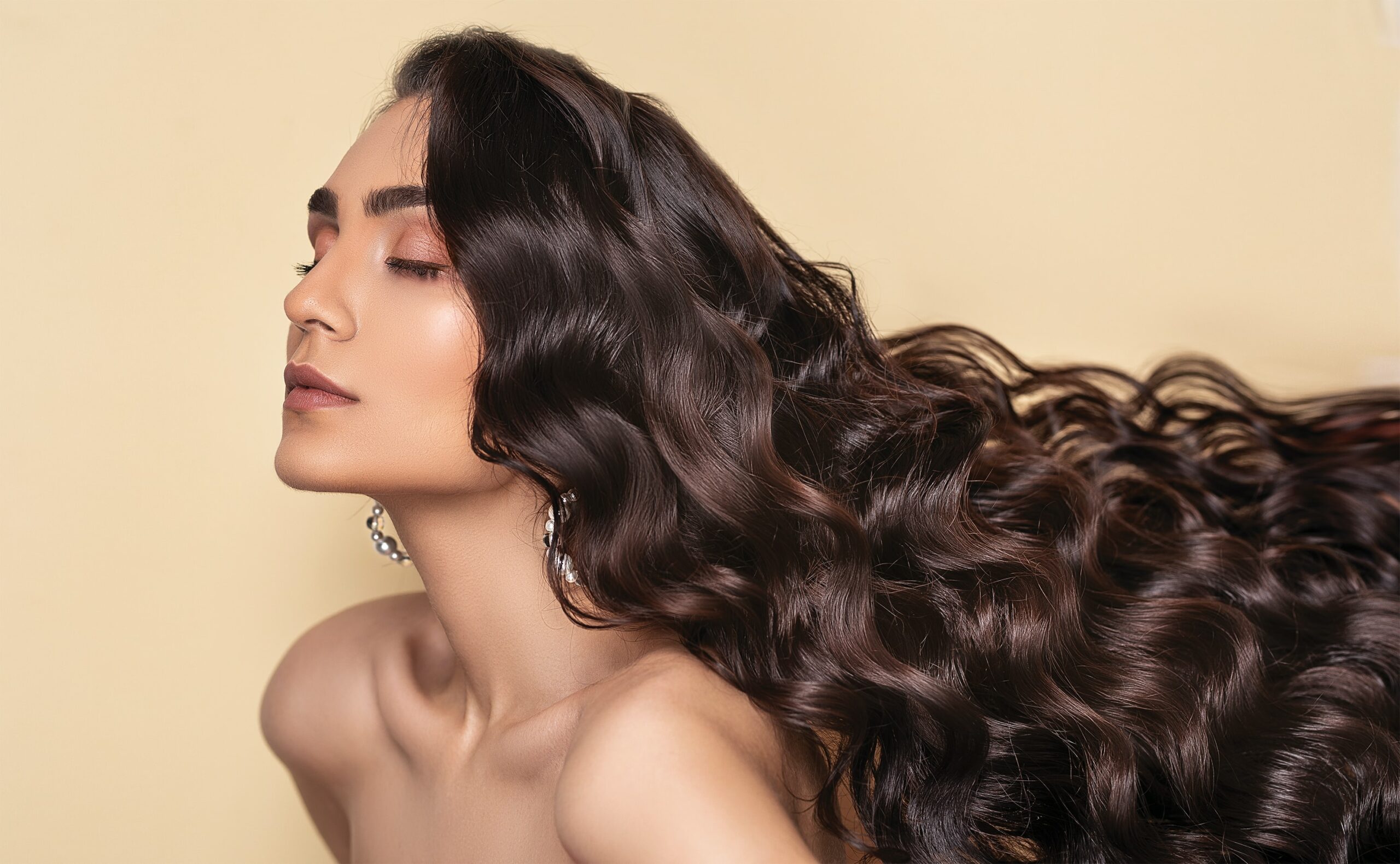 Keratin Rambut Punya Banyak Manfaat? Yuk Intip Faktanya!