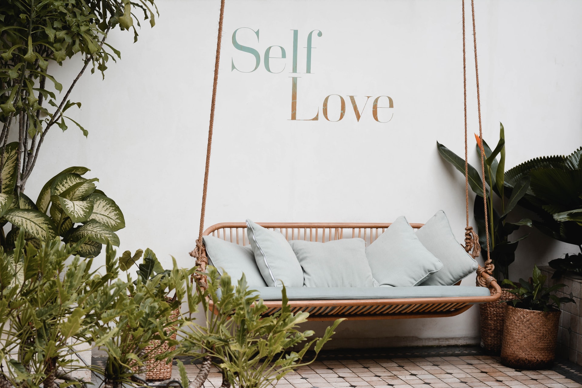 Arti Self Love dan 27 Cara Menerapkannya dalam Kehidupan Kamu | Yuk, Cintai Diri Sendiri