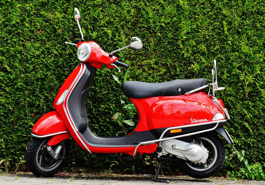 8 Daftar Harga Vespa Matic di Indonesia | Dari Baru hingga Antik!