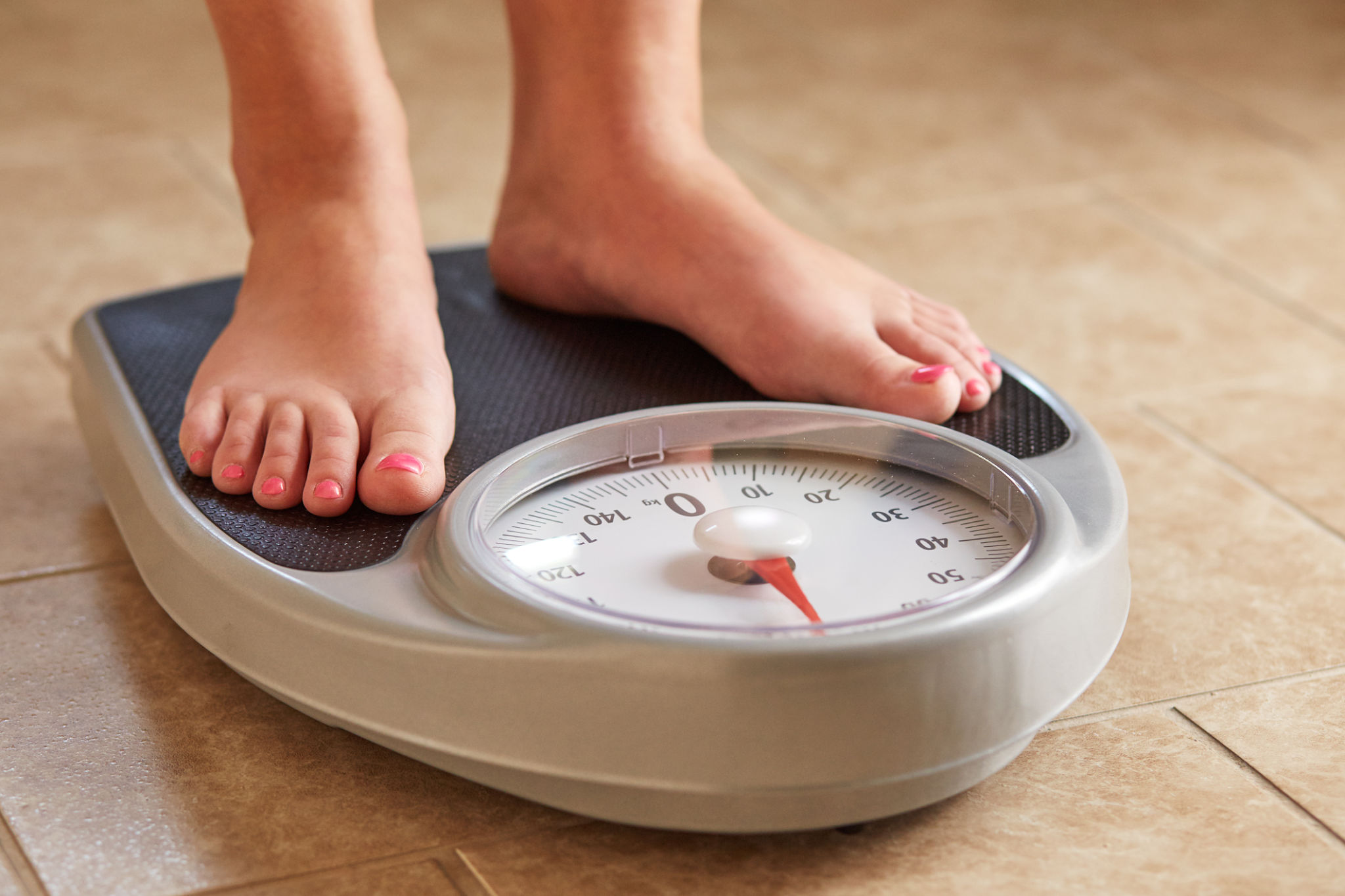 Mau Punya Body Goals? Ini 9 Cara Diet Alami dan Sehat Turunkan Berat Badan
