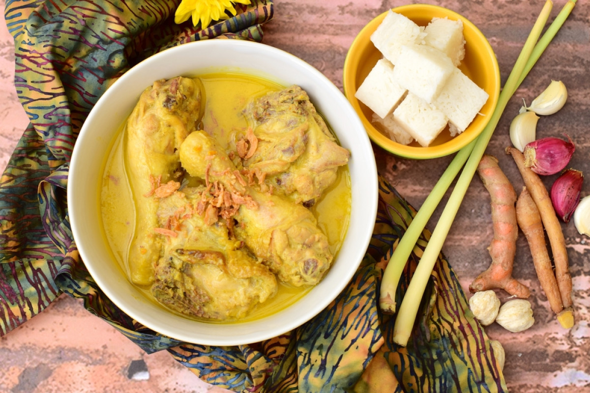 3 Resep Opor Ayam Spesial Lebaran | Yuk, Recook!