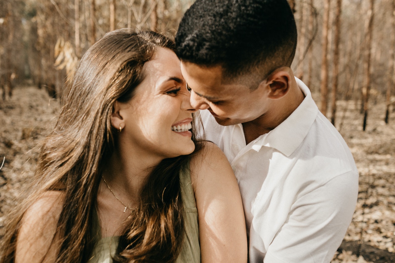 12 Panggilan Sayang untuk Pacar, Bikin Hubungan Makin Romantis