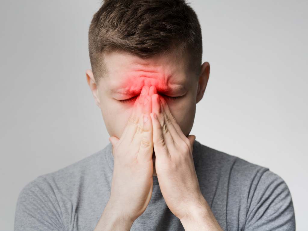 7 Penyebab Sinusitis | Ketahui Gejala, Faktor Risiko, dan Penyebabnya!