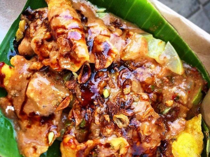 Cungkring Pak Jumat - tempat makan di bogor