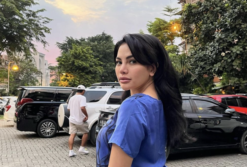 artis dengan haters terbanyak