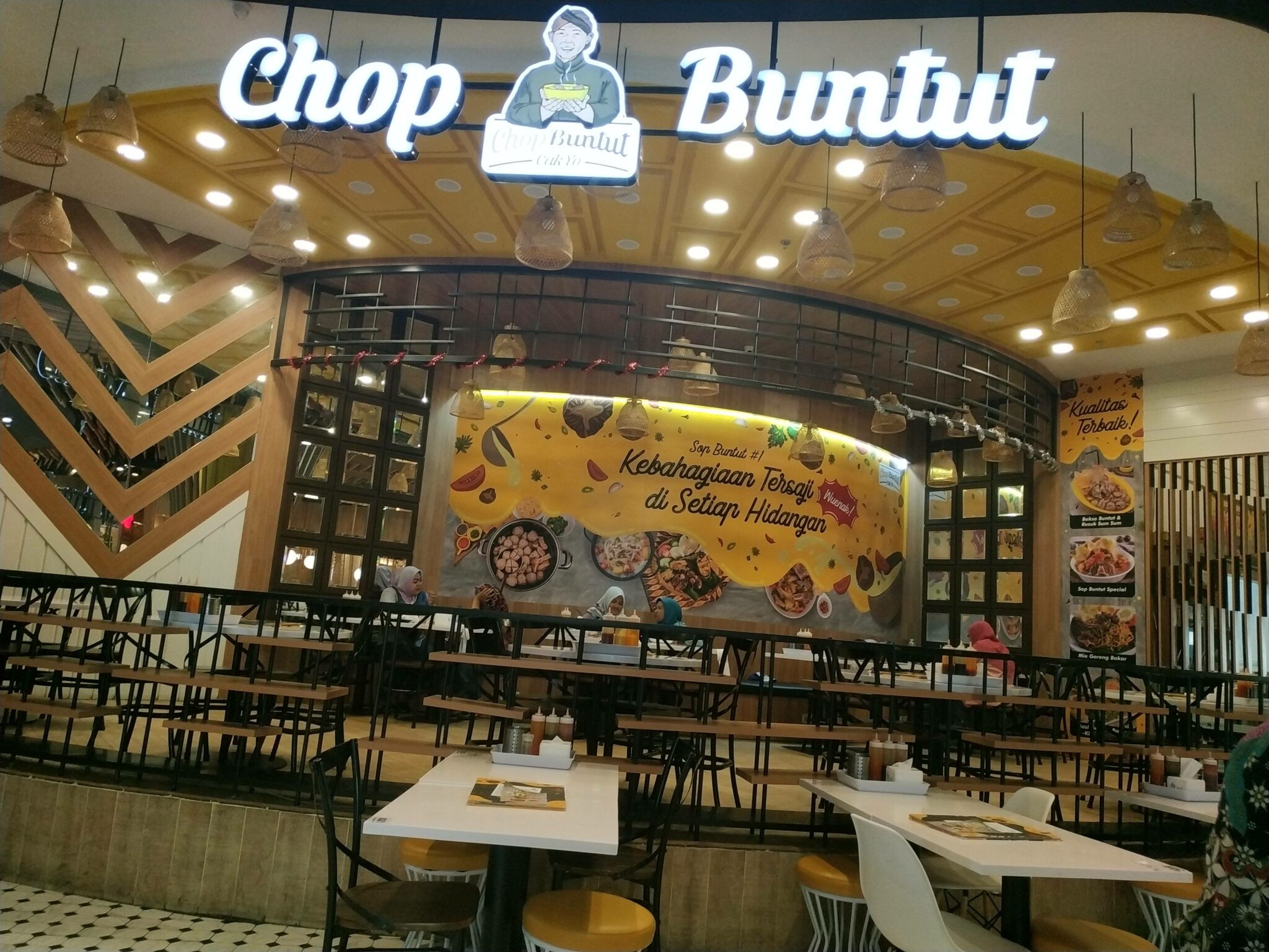 15 Rekomendasi Restoran di AEON Mall Jakarta Garden City