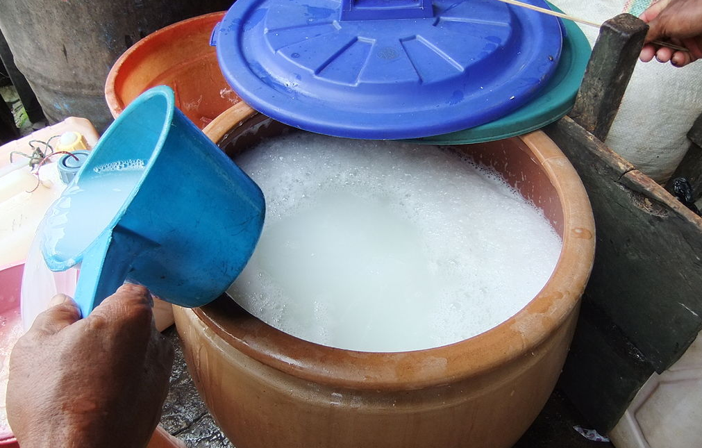 minuman alkohol khas Indonesia ballo
