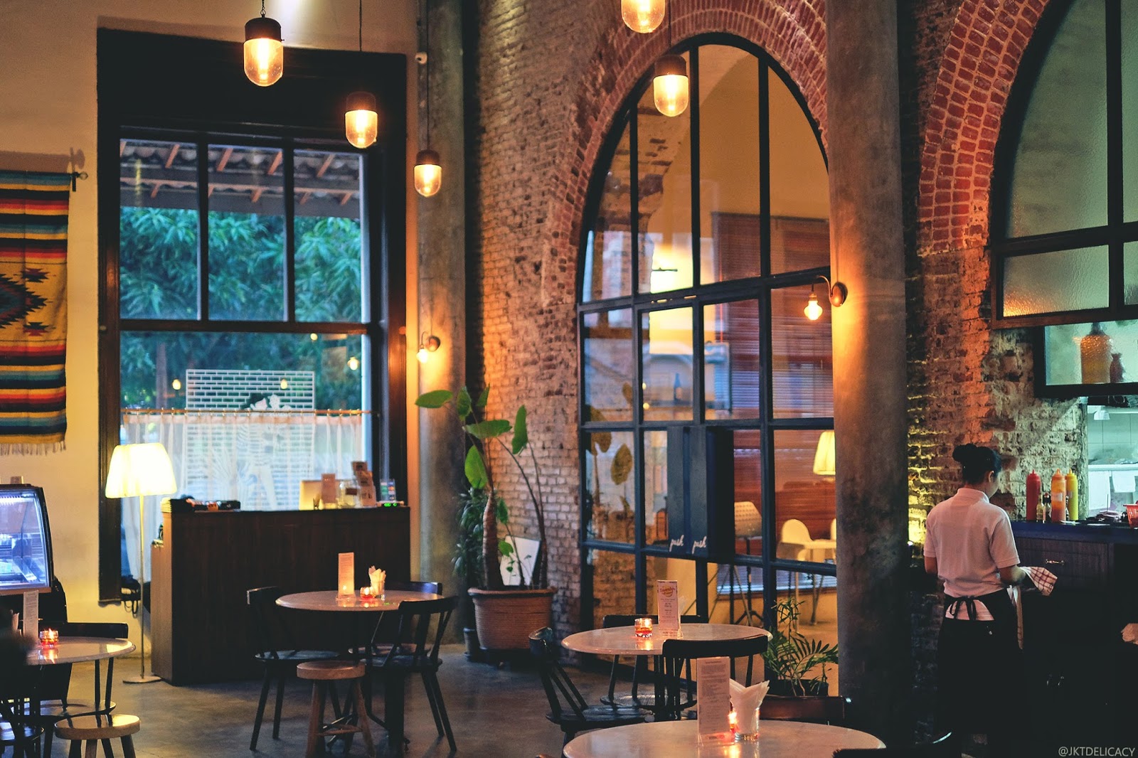 10 Cafe Kota Lama Semarang yang Aesthetic, Asyik Buat Nongkrong