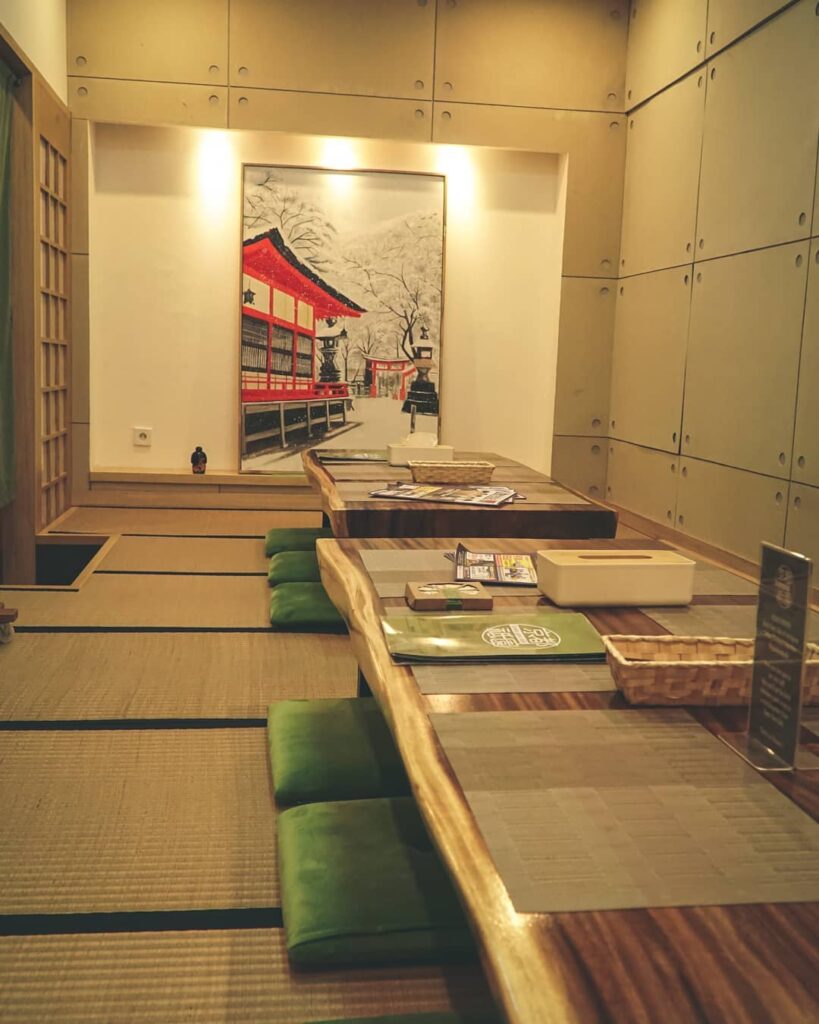 Restoran Jepang Private Room untuk Halal bihalal