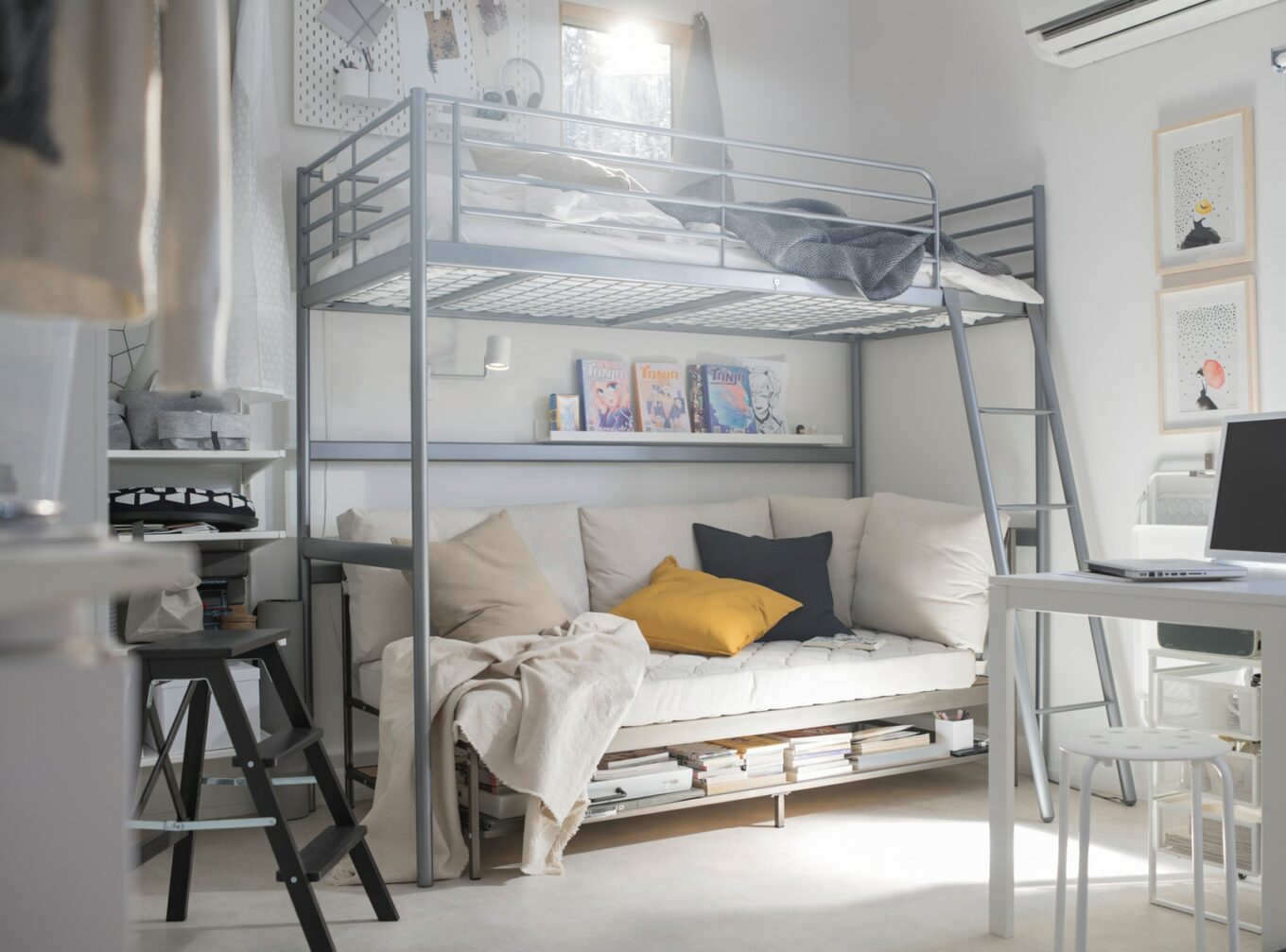 inspirasi desain kamar loft bunk bed .