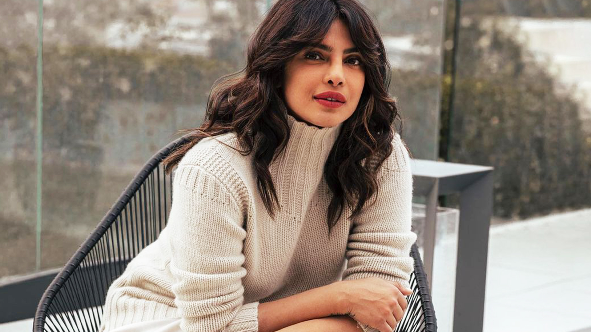 profil-artis-india-priyanka-chopra