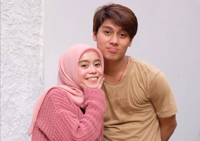 Artis Dijodohkan Netizen Indonesia