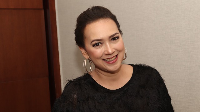 10 Artis Indonesia Yang Awet Muda Tampak Nggak Menua Sama Sekali