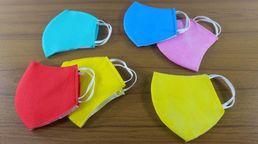 8 DIY Cara Membuat Masker Kain Mudah dan Praktis!
