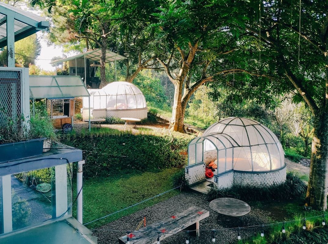 5 Rekomendasi Restoran di Bandung buat Hangout | Ada Cafe Igloo, lho!