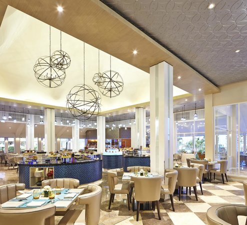 Feast Restaurant - Sheraton Bali Kuta Resort