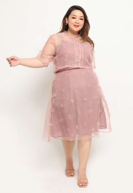 17 Warna Baju untuk Orang Gemuk | Bikin Terlihat Lebih Langsing!