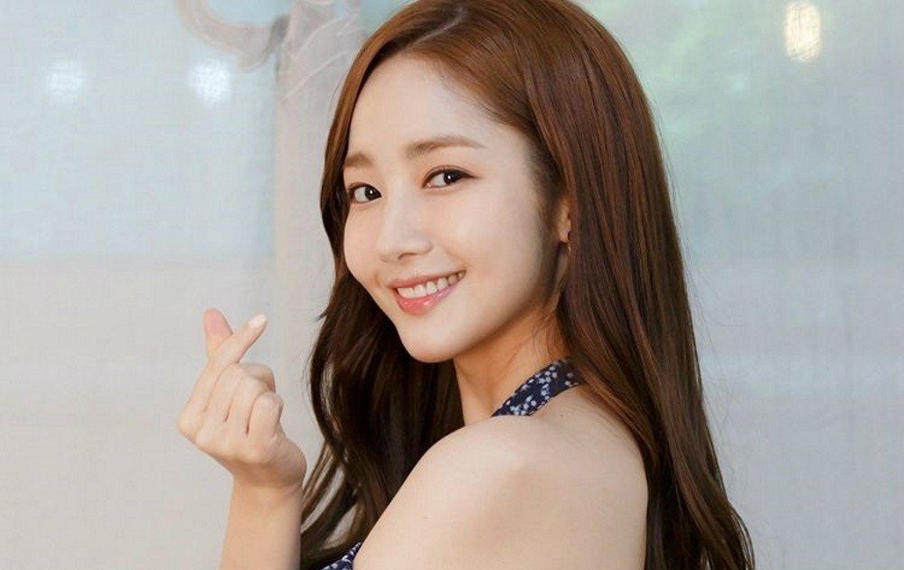 Sudah Putus dari Pacar Misterius, Ini 8 Artis yang Pernah Jadi &#8216;Kekasih&#8217; Park Min Young