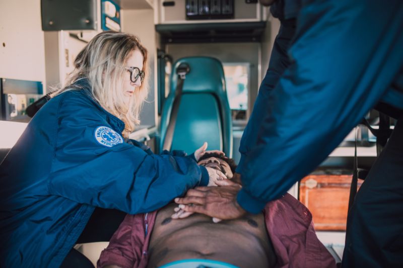 CPR adalah Pertolongan Pertama Henti Jantung, Ini Cara Melakukannya