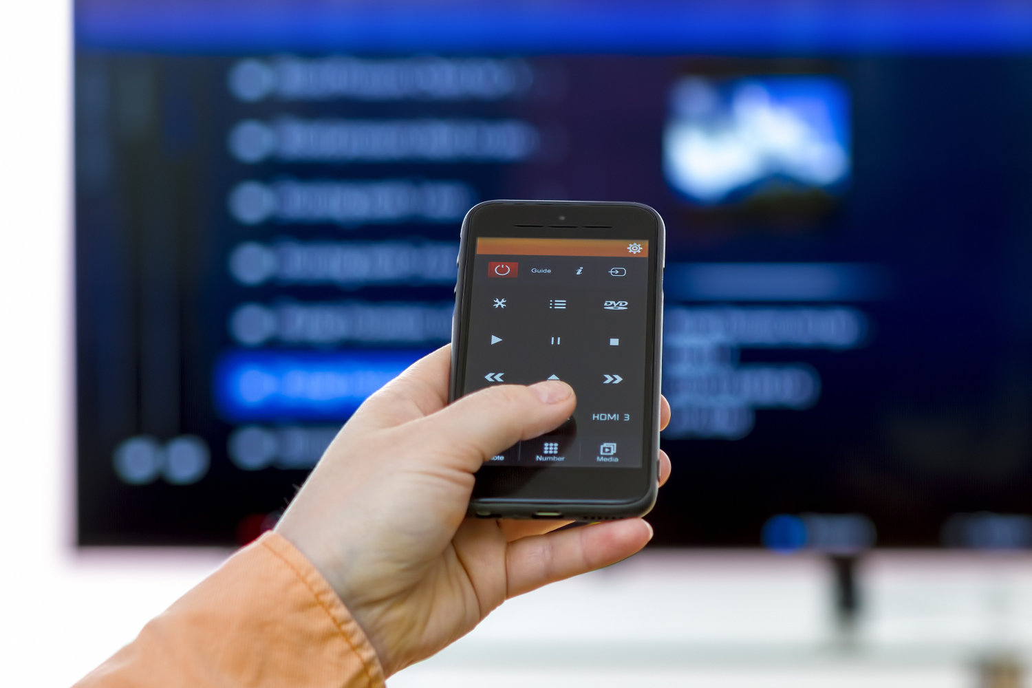 Remote TV Sering Hilang? Yuk, Gunakan 6 Aplikasi Remote TV untuk Smartphone Ini!