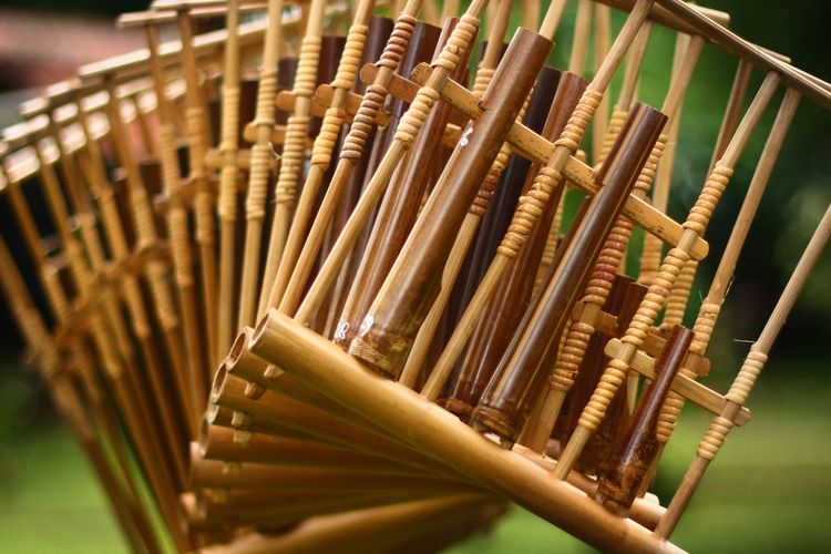 Cara Mudah Mainkan Alat Musik Angklung | Cocok Buat Pemula!