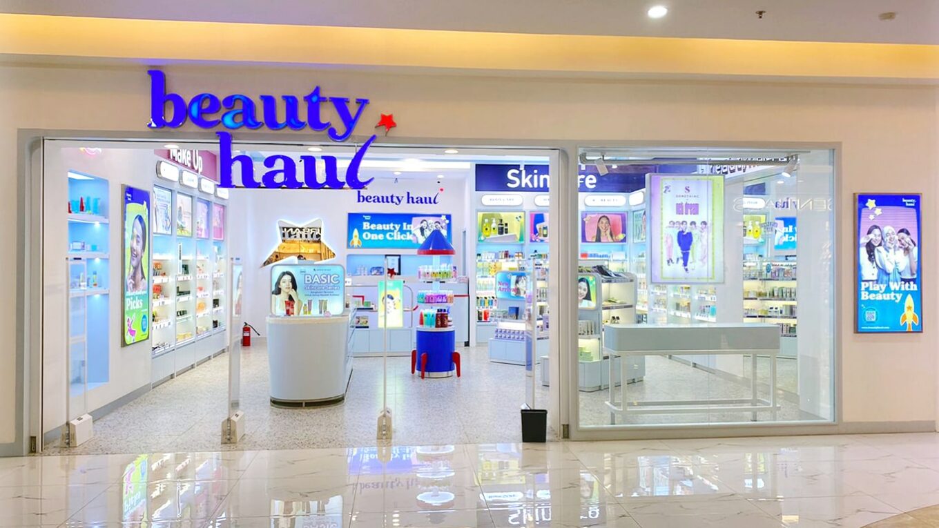 5 Toko Kosmetik Andalan Beli Makeup dan Skincare