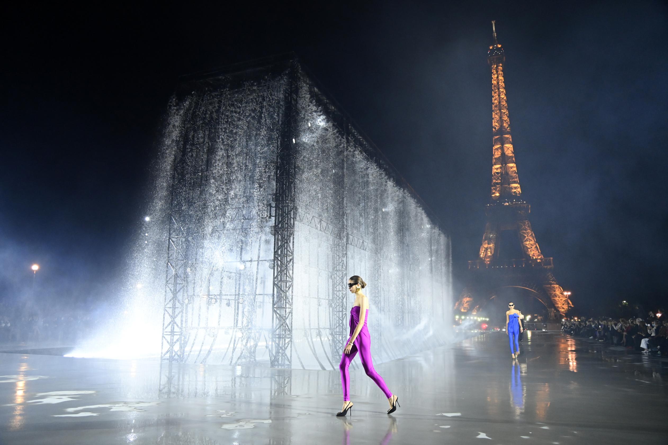 Pekan Mode Dimulai! Cek Jadwal New York, London, Milan, dan Paris Fashion Week 2023