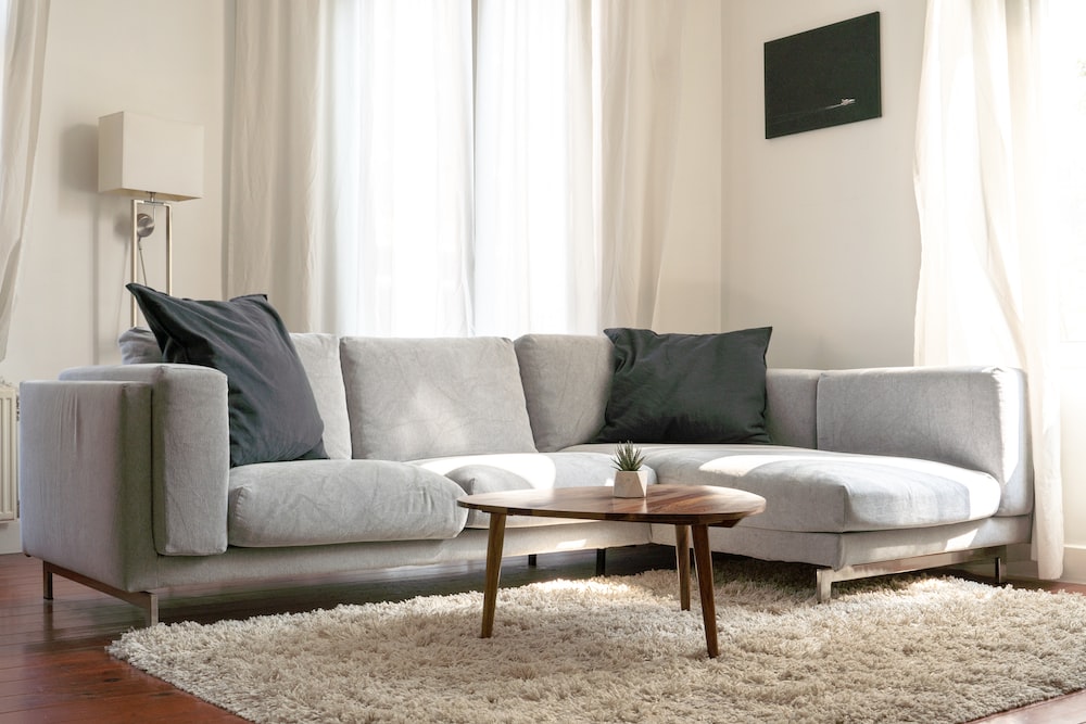 5 Tips Memilih Model Sofa Minimalis untuk Ruang Tamu Kecil, Makin Tampak Modern!