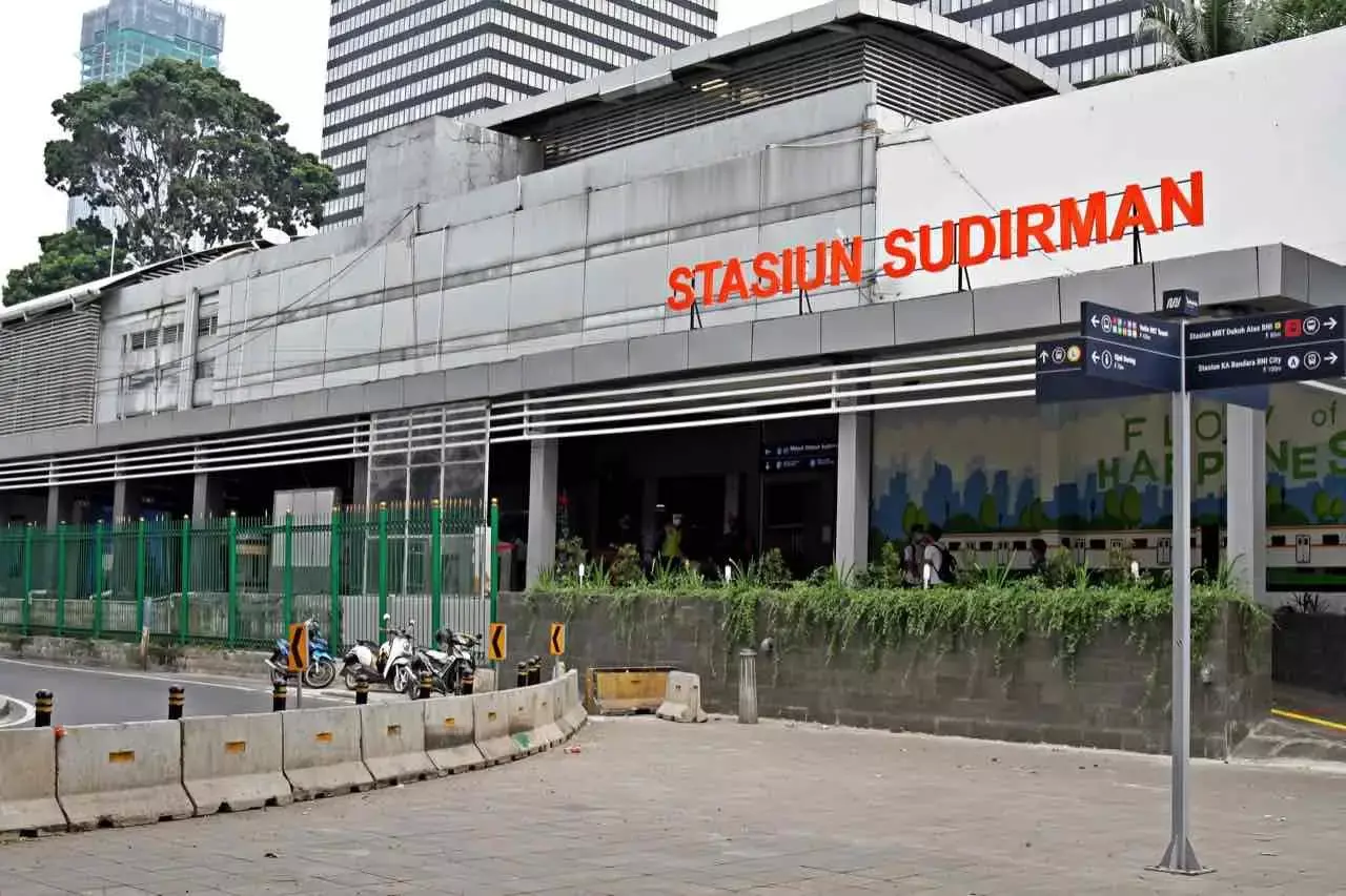 5 Cafe Dekat Stasiun Sudirman, Bisa untuk Santai Dulu