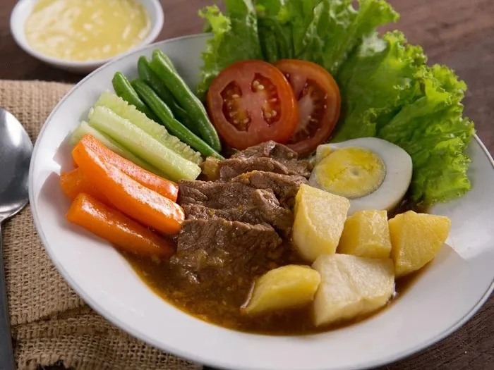 7 Makanan Khas Solo Wajib Coba, Dijamin Ketagihan!