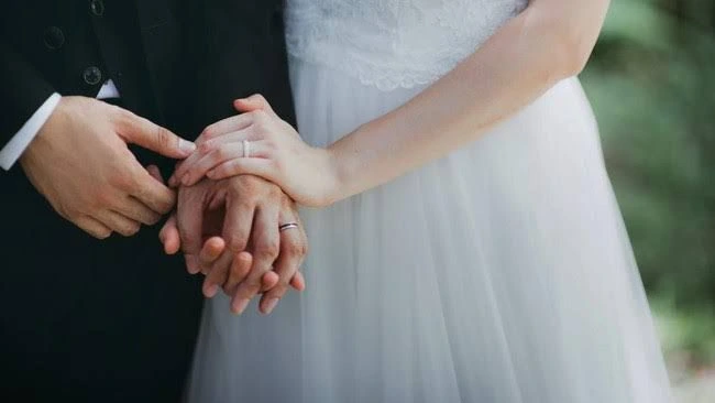 9 Arti Mimpi Menikah Lagi | Adanya Dorongan Psikologis?