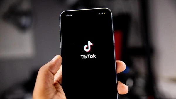 Main Sosmed Dapat Untung! Ini Cara Daftar dan Komisi yang Kamu Dapatkan di TikTok Affiliate 