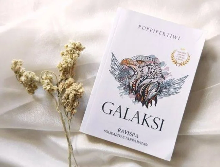 Lengkap! Ini Resensi Novel "Galaksi" Karya Poppi Pertiwi yang Wajib Kamu Baca