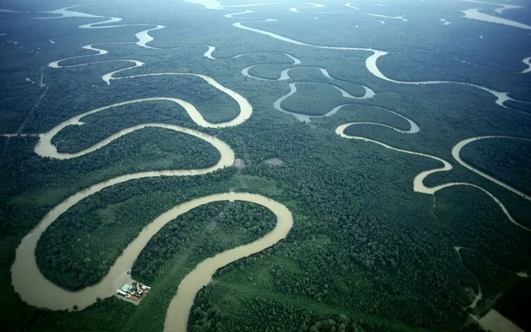 6 Nama Sungai di Kalimantan Beserta Panjangnya