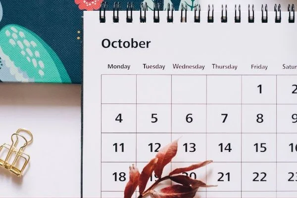 Hari Baik Bulan Oktober 2023, Kapan Waktu Terbaik untuk Menikah, Membuka Usaha, atau Bepergian?