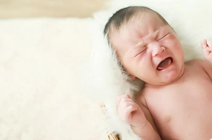 Jangan Panik! Ini 7 Alasan Bayi Susah Tidur Pada Malam Hari