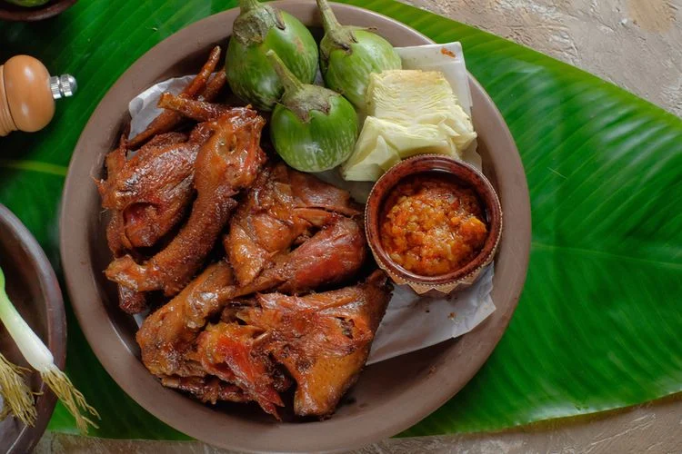 5 Variasi Resep Ayam Bacem, Cocok untuk Masakan Rumahan