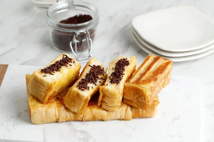 8 Resep Roti Bakar Mudah untuk Anak Kost Seenak Resto | Wajib Coba