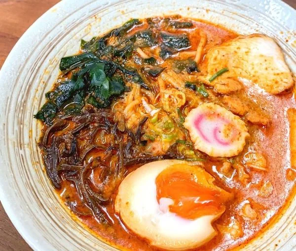 5 Tempat Makan Ramen Murah dan Enak Dekat Rukita U-Town Bintaro