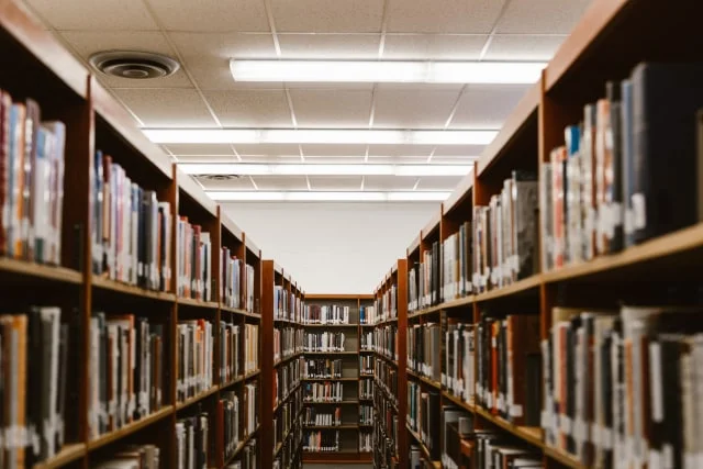 5 Perpustakaan Kota Medan yang Menyimpan Banyak Koleksi Buku, Apa Saja?