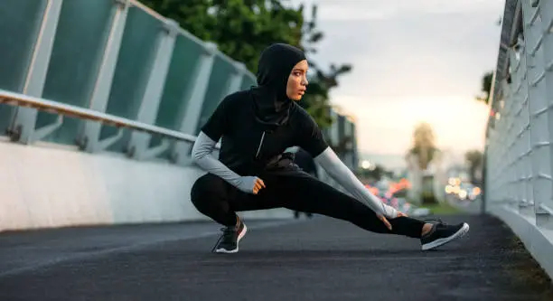 5 Rekomendasi Outfit Olahraga Hijab, Tetap Nyaman dan Modis