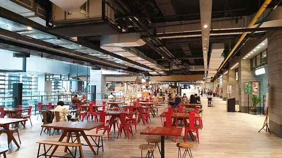 Pilihan Foodcourt Terdekat di Area Perkantoran SCBD, Kuningan, hingga Kelapa Gading