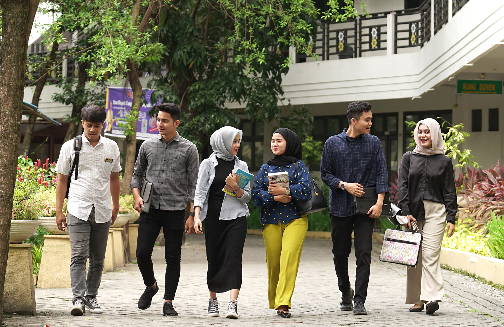 Berapa Biaya Hidup di Bandung 2026? Cek Estimasi Lengkap untuk Mahasiswa Ini